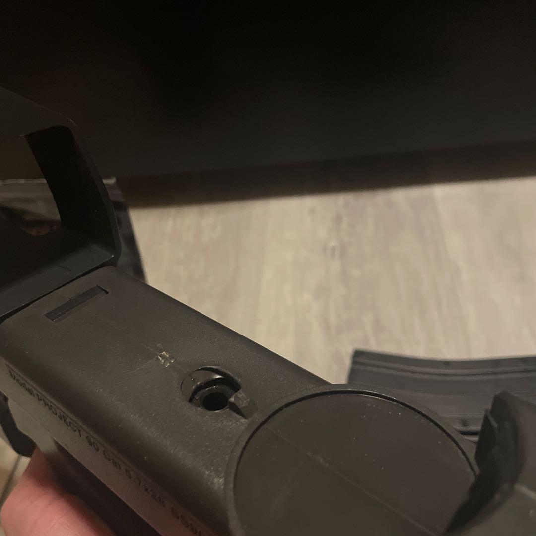 P90電動ガン ブラック BB弾付き　水素電池　専用充電器