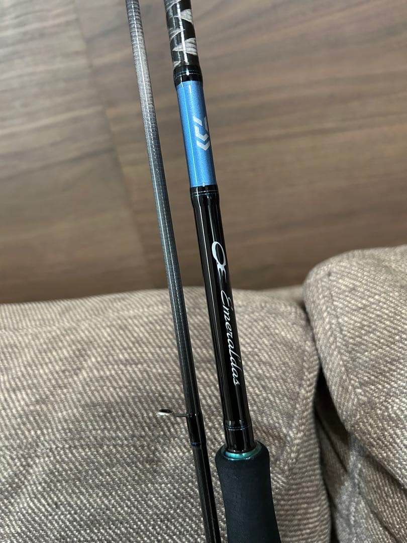 エメラルダスX 83M