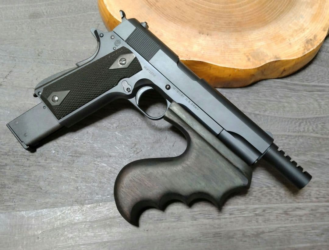 東京マルイ　 コルトガバメント M1911 フルオート カスタム