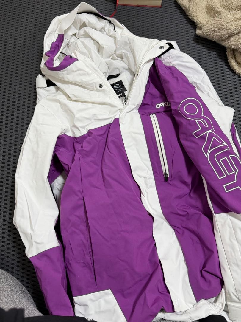 Oakley スノーウェア上下セット 美品