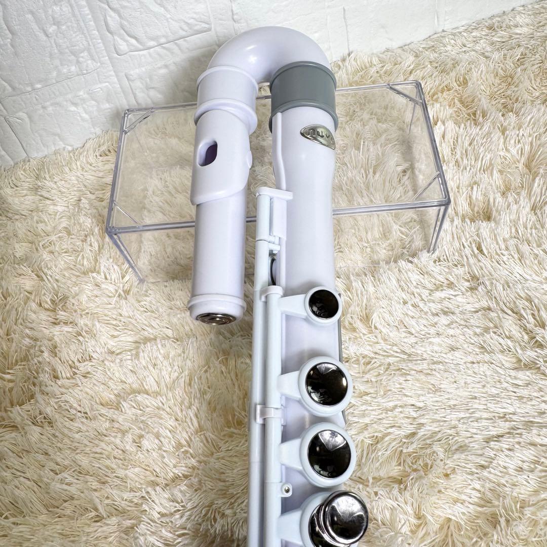 美品 NUVO プラスチック製フルートStudent J Flute 管楽器