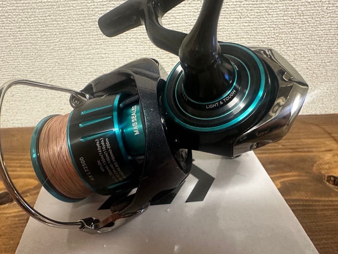 Daiwa エメラルダス RX LT2500 スピニングリール