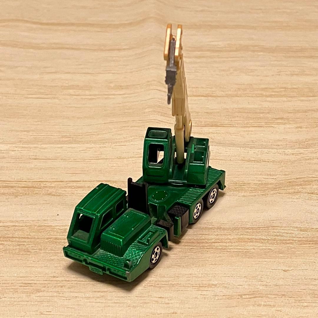 トミカ 日産ディーゼル ユニックトラック クレーン No.72 1/150