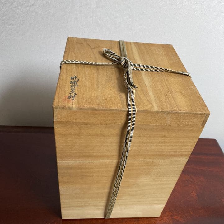 琉球ガラス　大城孝栄　花瓶　共箱