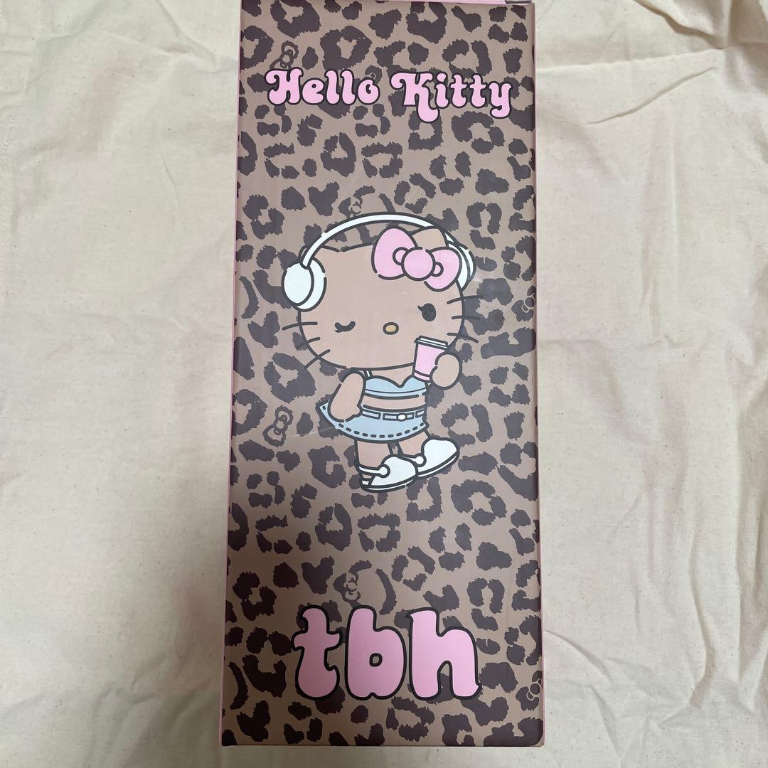 ハローキティ tbh コラボ タンブラー ポーチ 海外 限定 ヒョウ柄 キティ