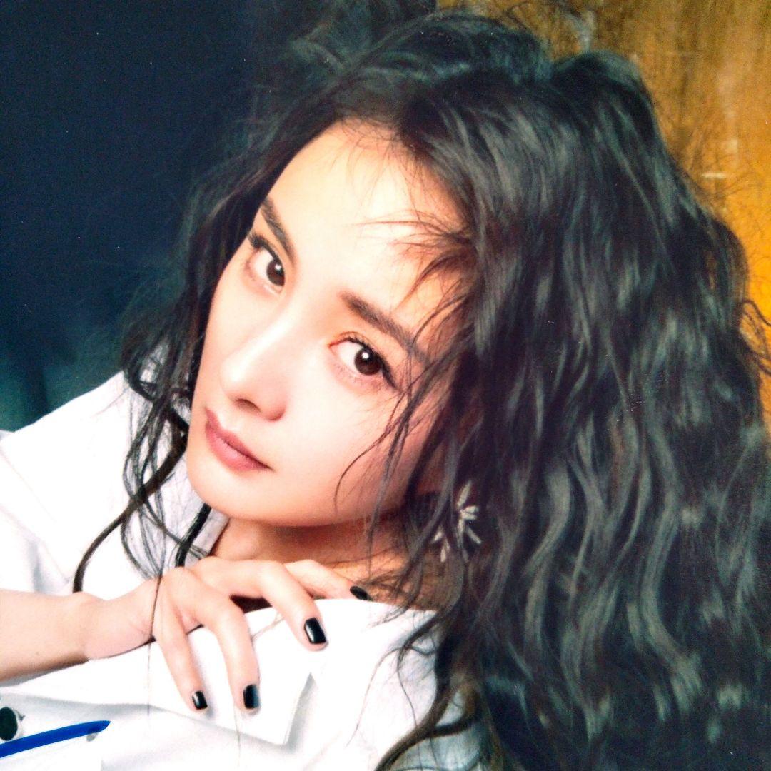 ヤン・ミー直筆サイン入り2Lサイズ写真…Yang Mi…中国有名女優‥