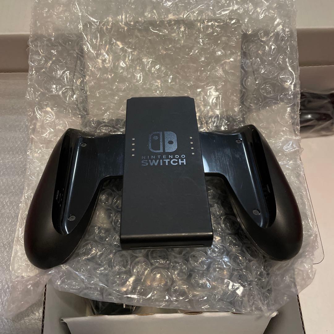 Nintendo Switch 本体　バッテリー持続時間が長くなったモデル