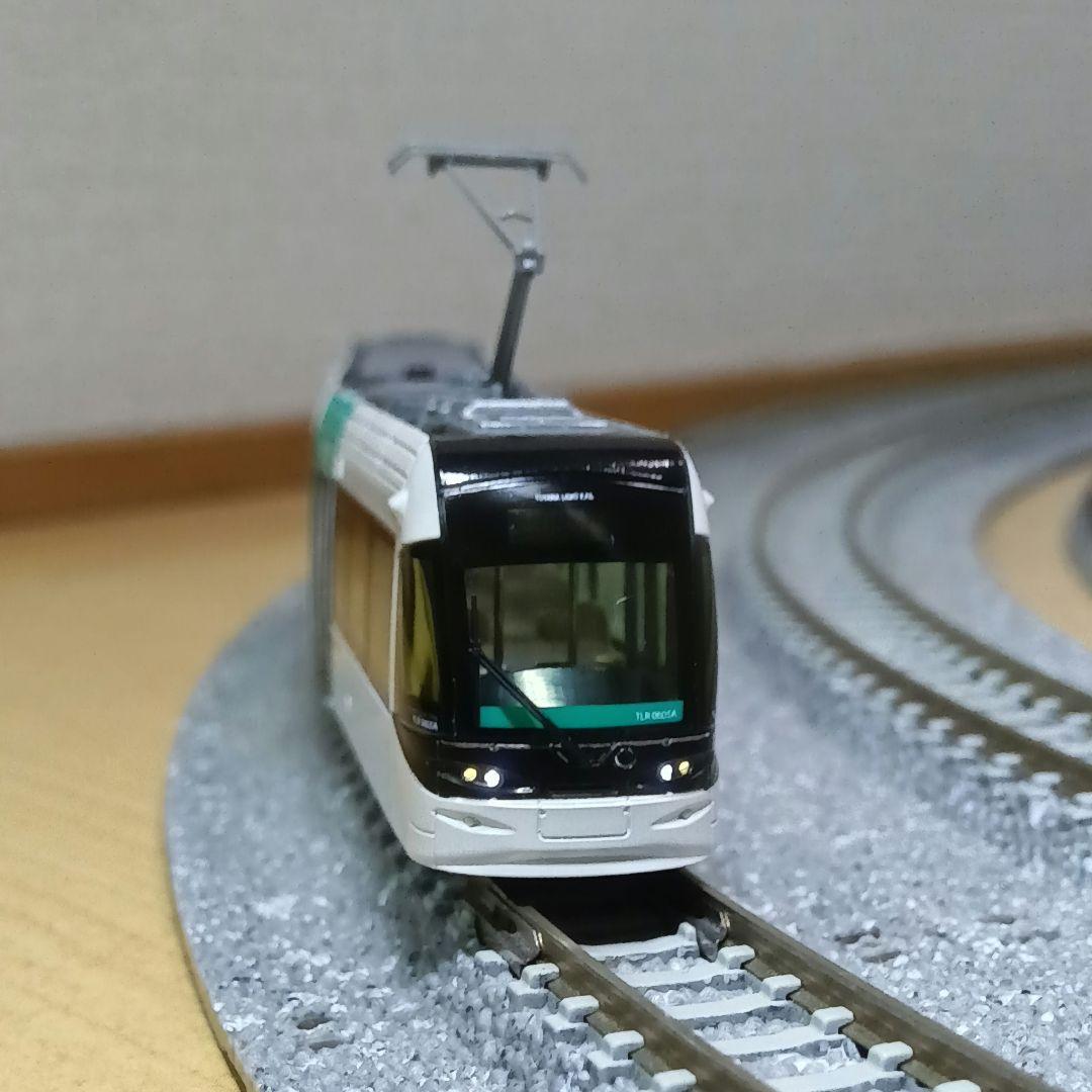 KATO 富山ライトレール PORTRAM TLR0605 （緑）