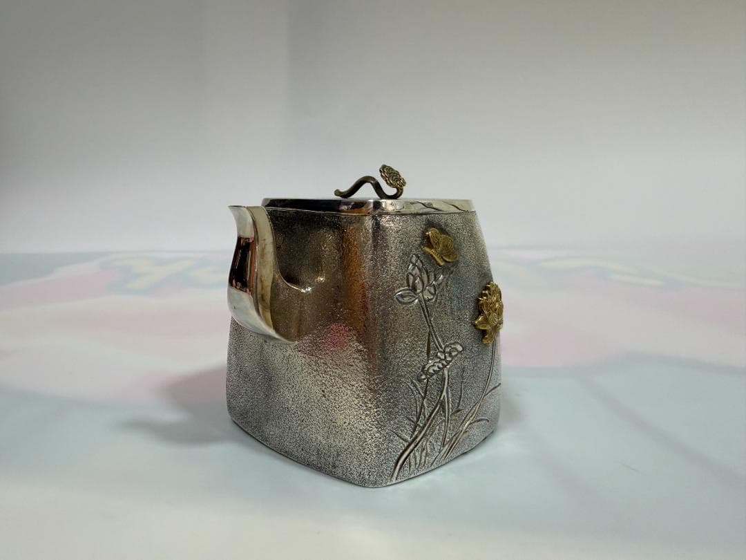 純銀製 蝶文様 急須 銀瓶 煎茶道具