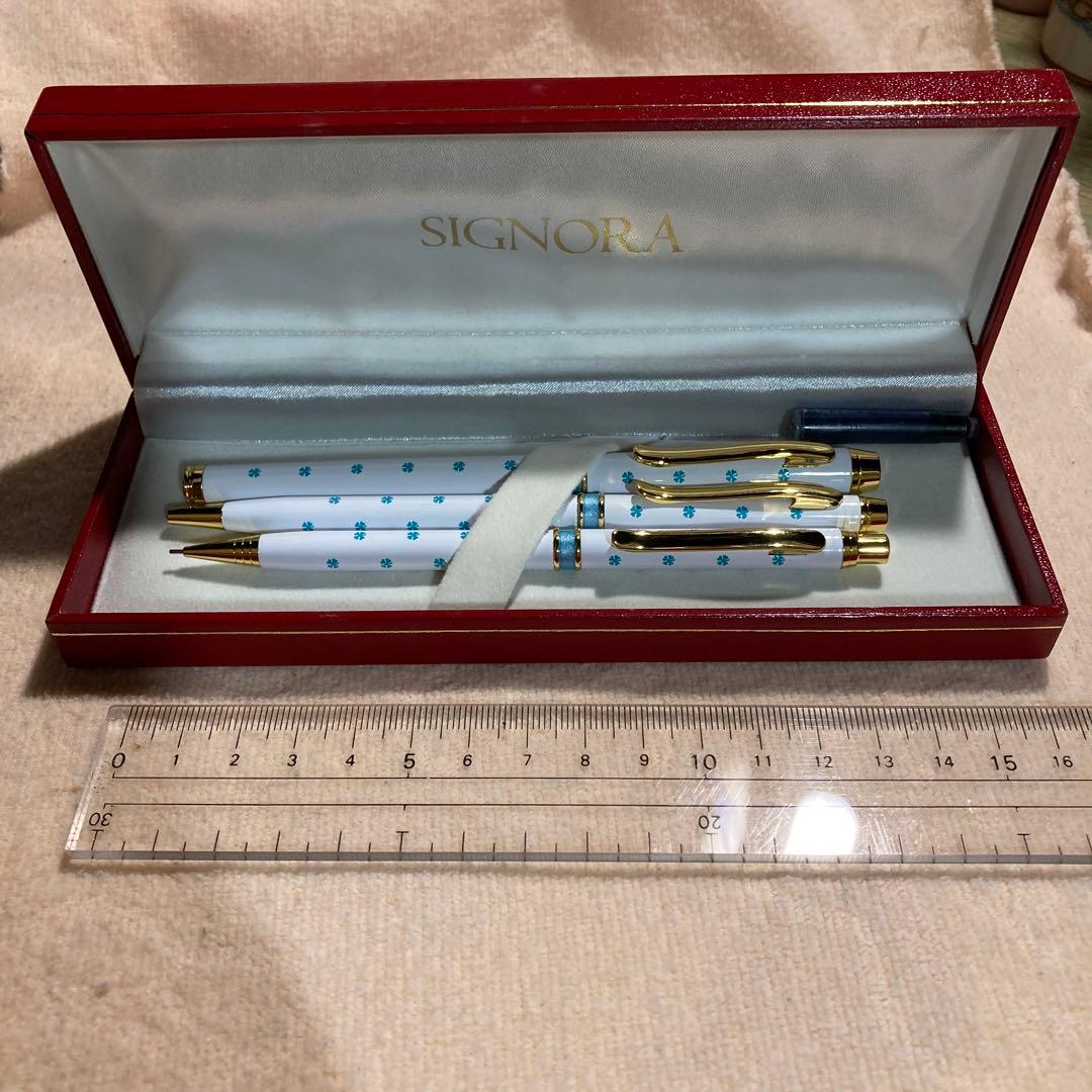 新品　SIGNORA ペンセット ボールペン/シャープペン/万年筆　四つ葉