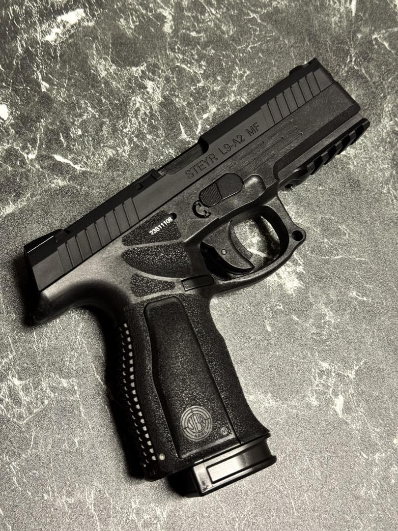 カーボネイト Carbon8 STEYR L9A2 CO2 ガスブローバック