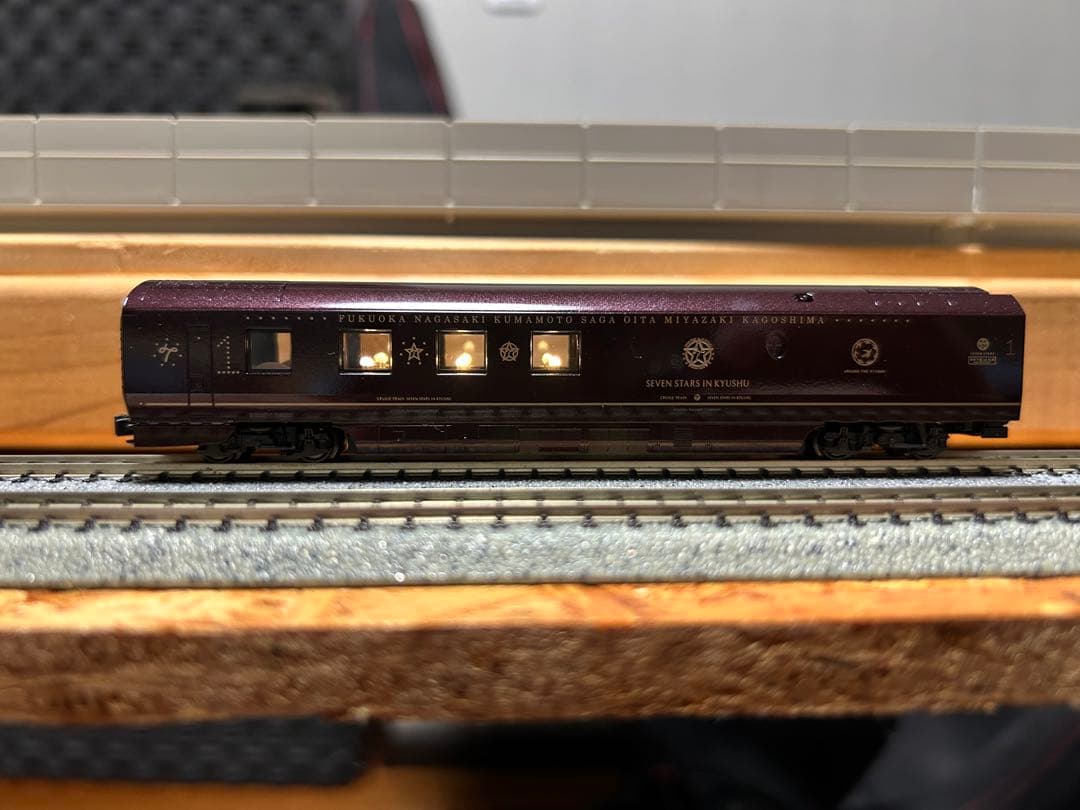 KATO 特別企画品 クルーズトレイン ななつ星in九州