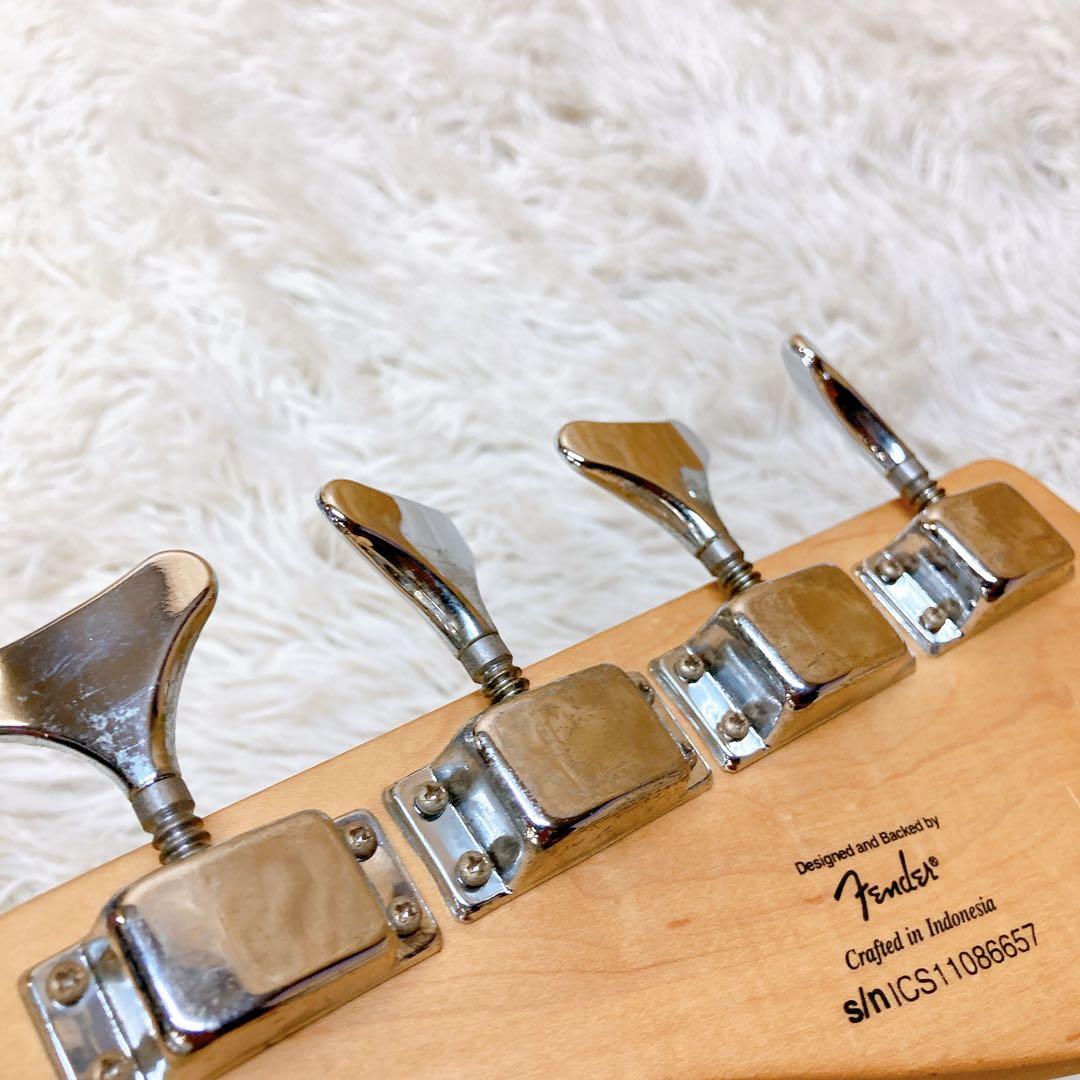 Squier スクワイア　Bronco Bass Affinityケース付き