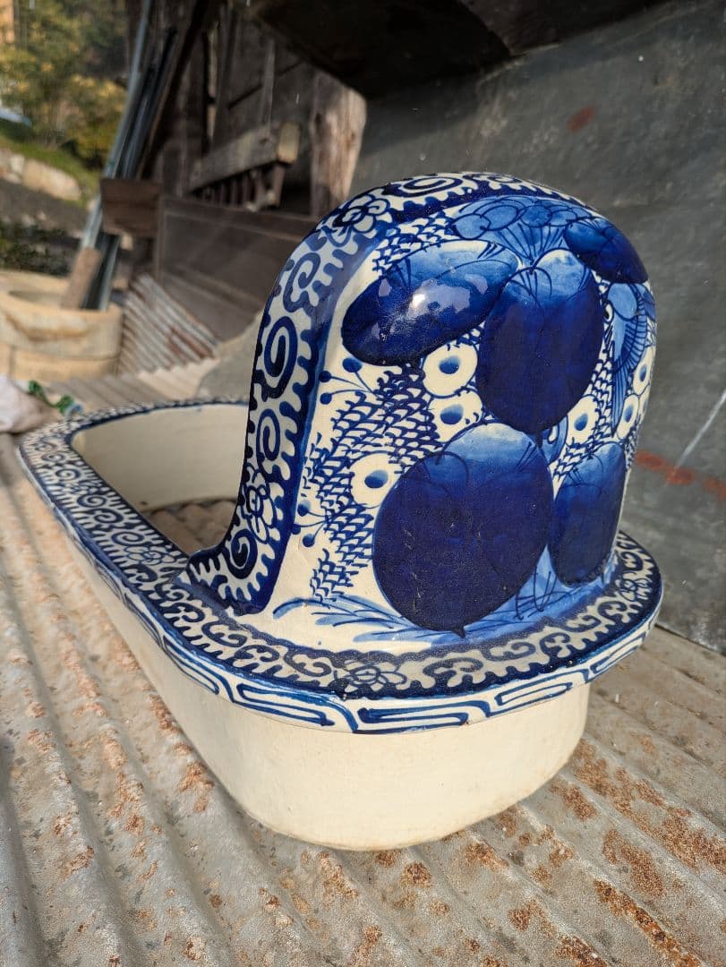 【交渉中】古便器　小便器　セット　青と白の花柄　古道具　アンティーク　伊万里焼