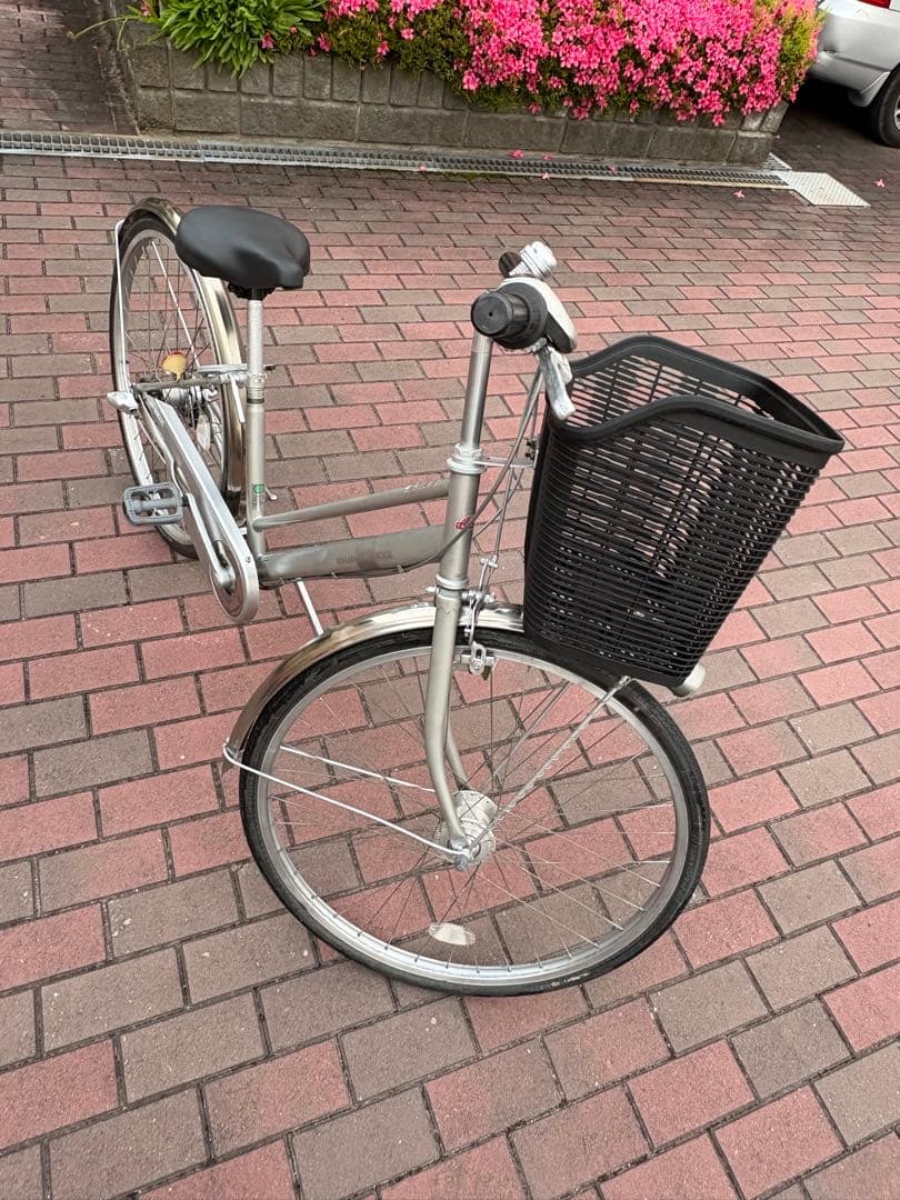オートライト/3段変速付き軽快車(26㌅)お引き取りですが、配達も可能です。