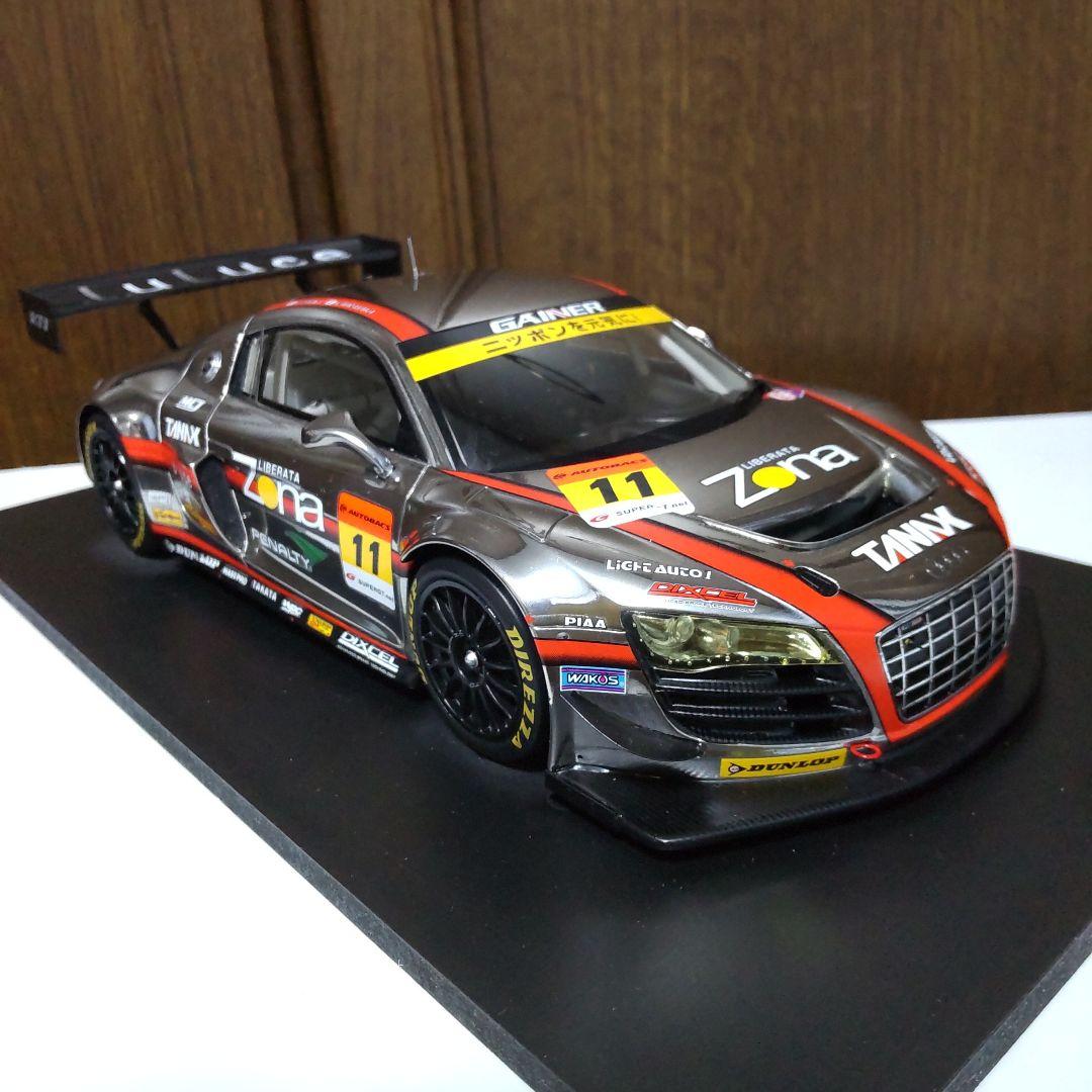 アウディ R8 LMS ゲイナー ディクセル スーパーGT 1/18 エブロ
