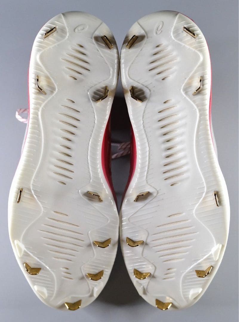 大谷翔平 20年 本人実使用 支給スパイク（シューズ）+化粧袋/直筆サインなし