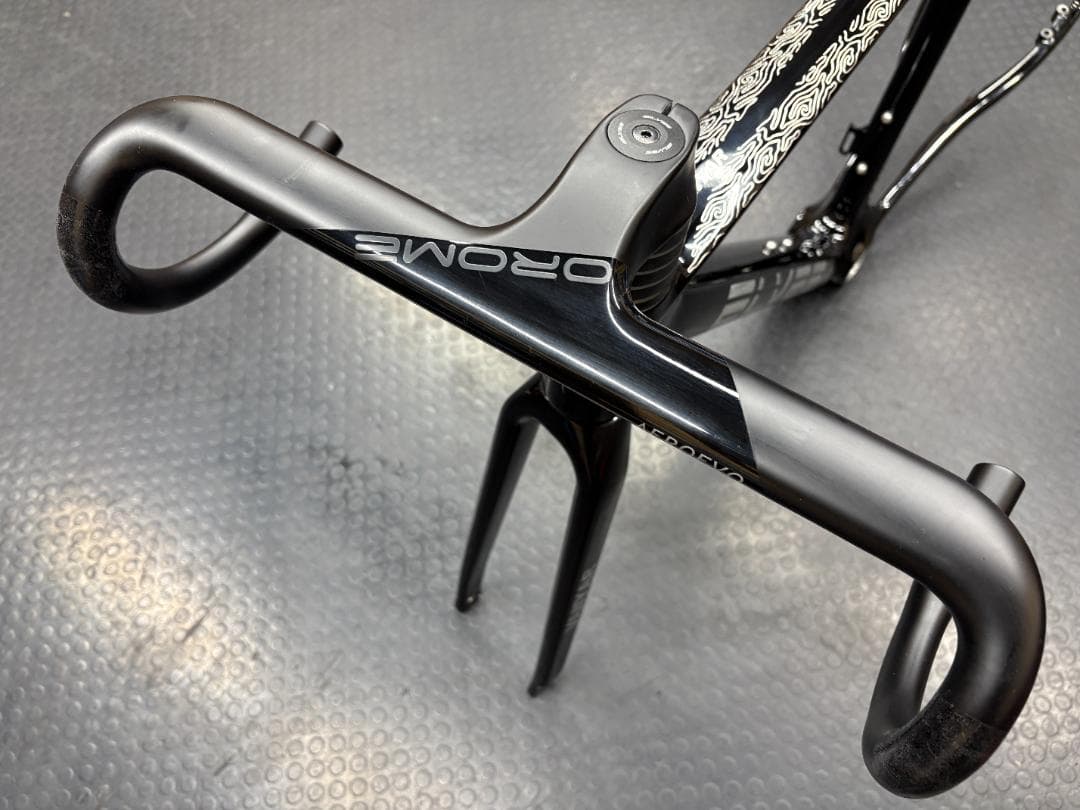 ELVES Vanyar Pro DISK フレームセット及び専用ハンドル付属