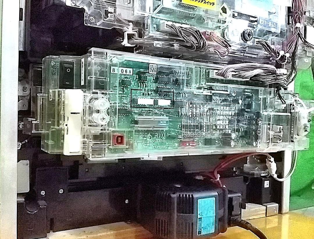 送料込】 Pルパン三世～神々への予告状～ 循環式 家庭用実機 パチンコ