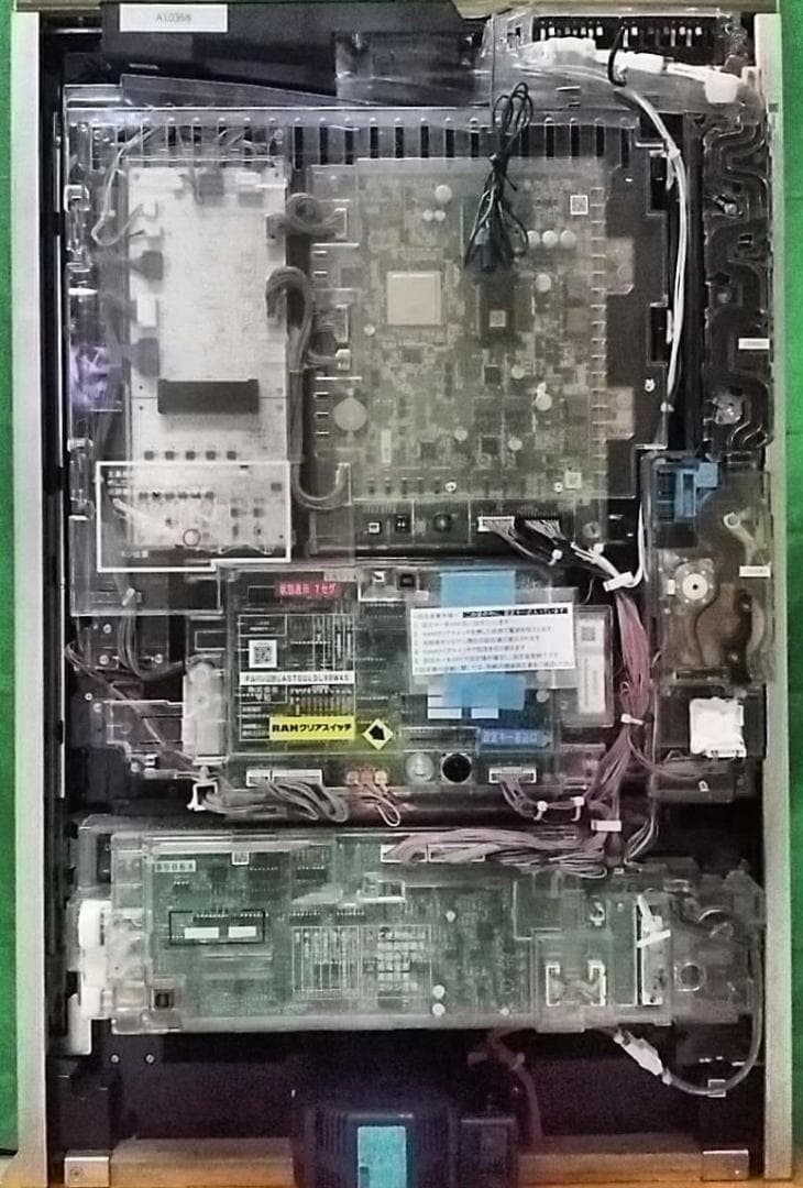 送料込】 Pルパン三世～神々への予告状～ 循環式 家庭用実機 パチンコ