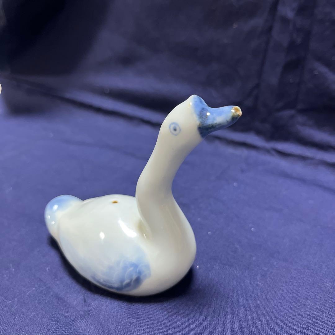 水鳥　水滴　陶器 青と白のグラデーション 約10cm