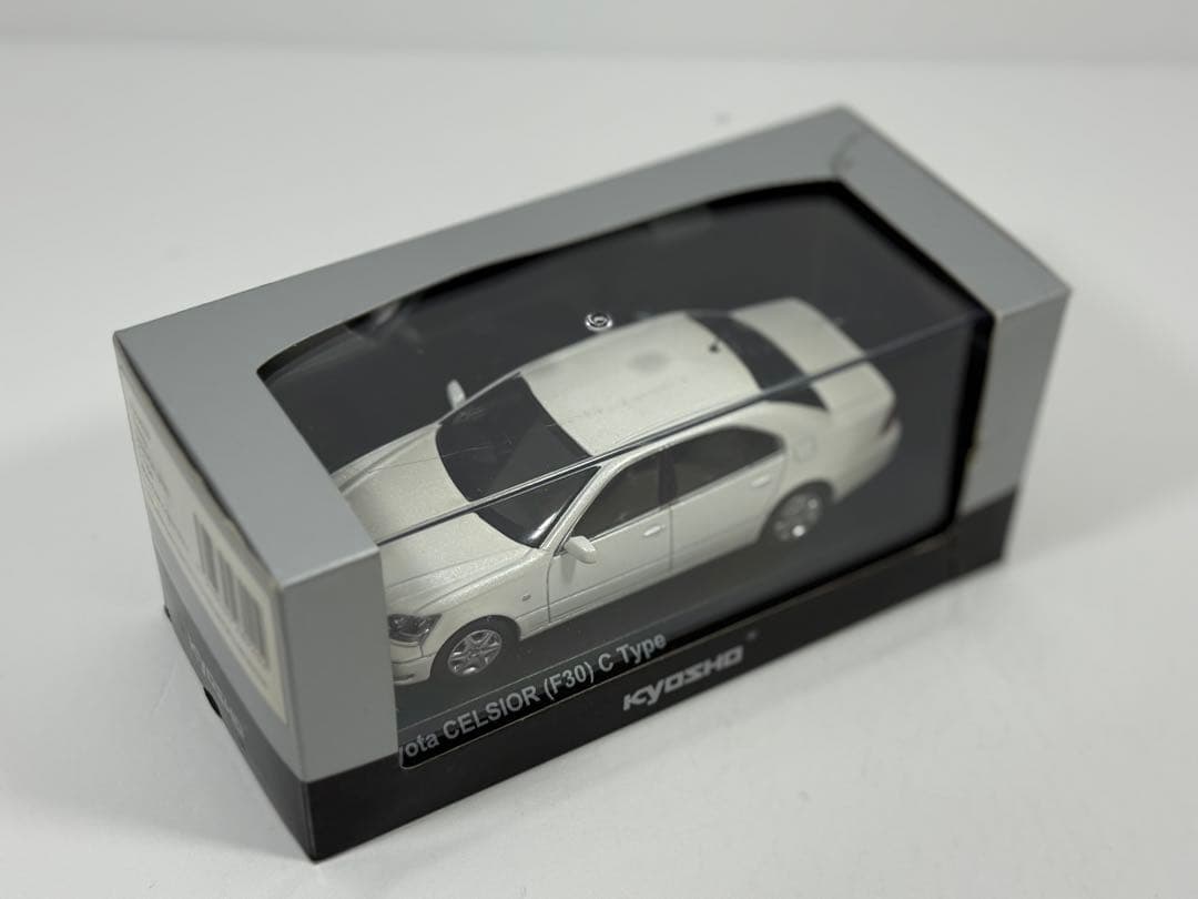 1/43 トヨタ セルシオ F30 Cタイプ ホワイトパール