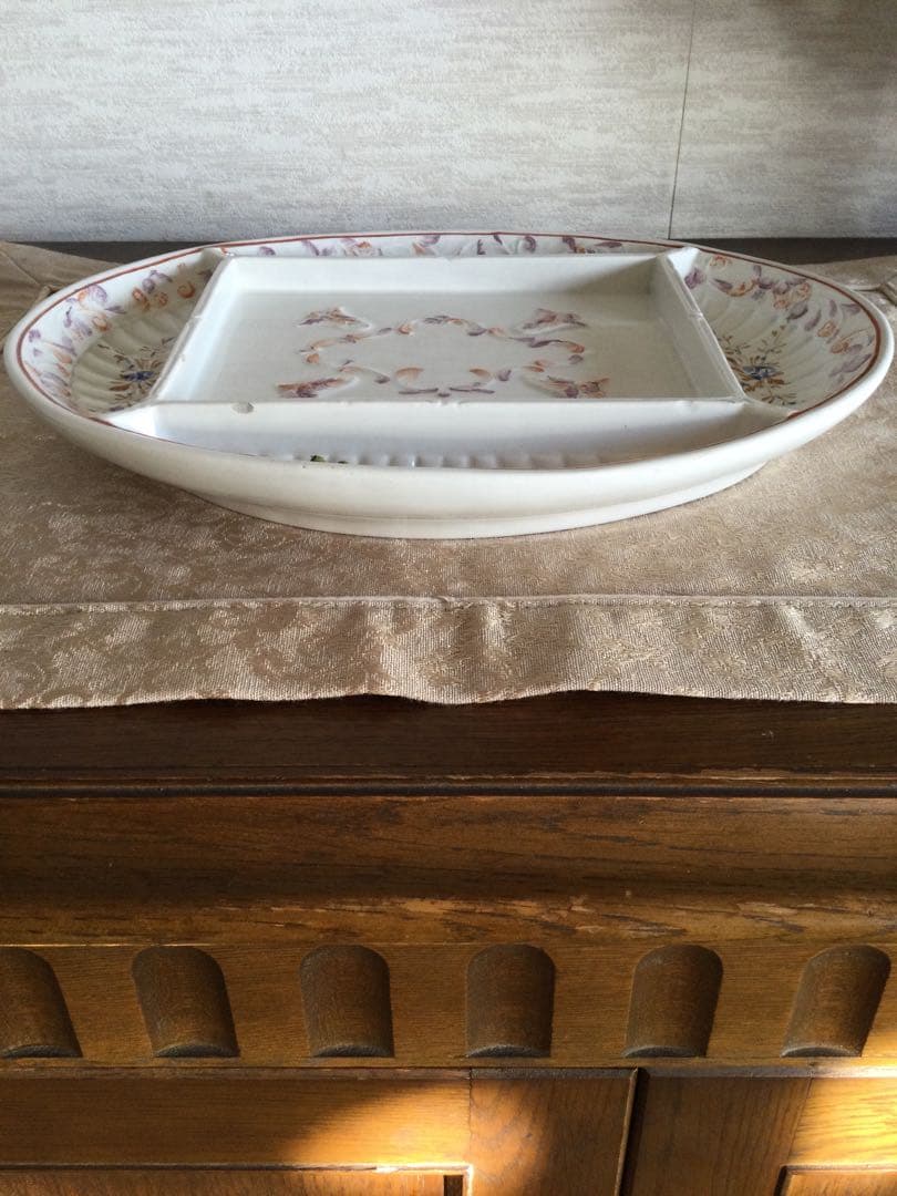 ヴィンテージ　イタリア製チュリーン　インテリアとしても　蓋付き容器　スーピエール