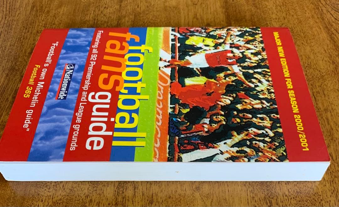 廃刊　football fans guide 2000/2001