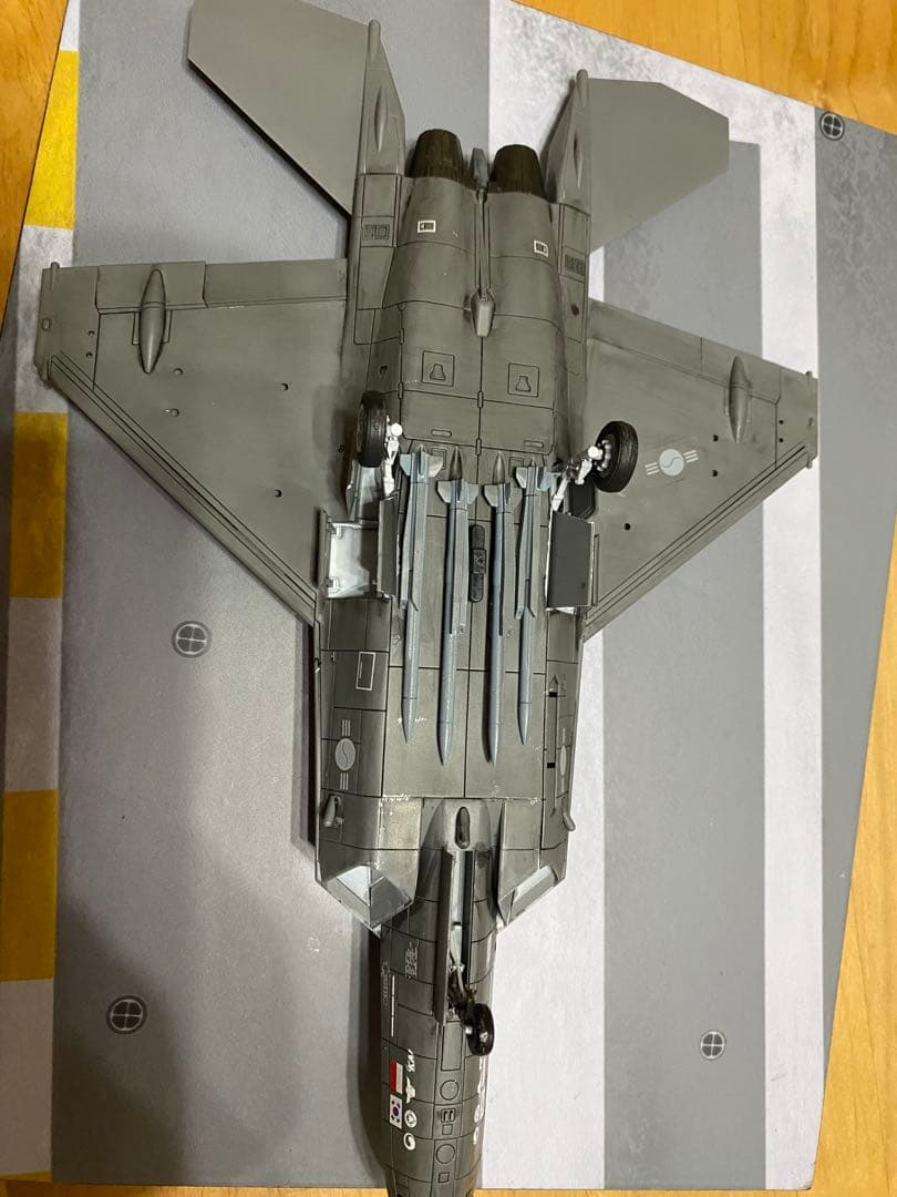 1/72スケール 完成品　KF-21 002号機
