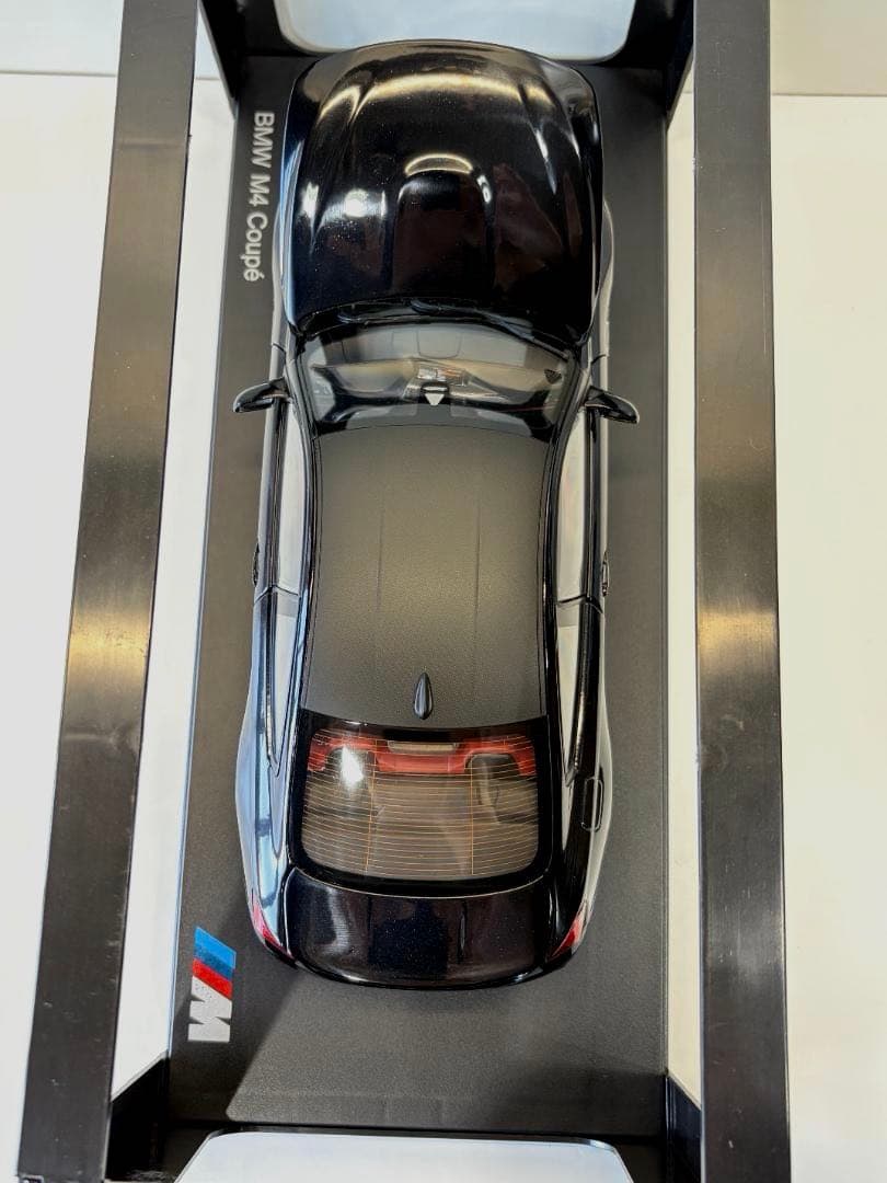 【希少美品】 M4 クーペ F82 1/18 特注モデル 黒 ブラック