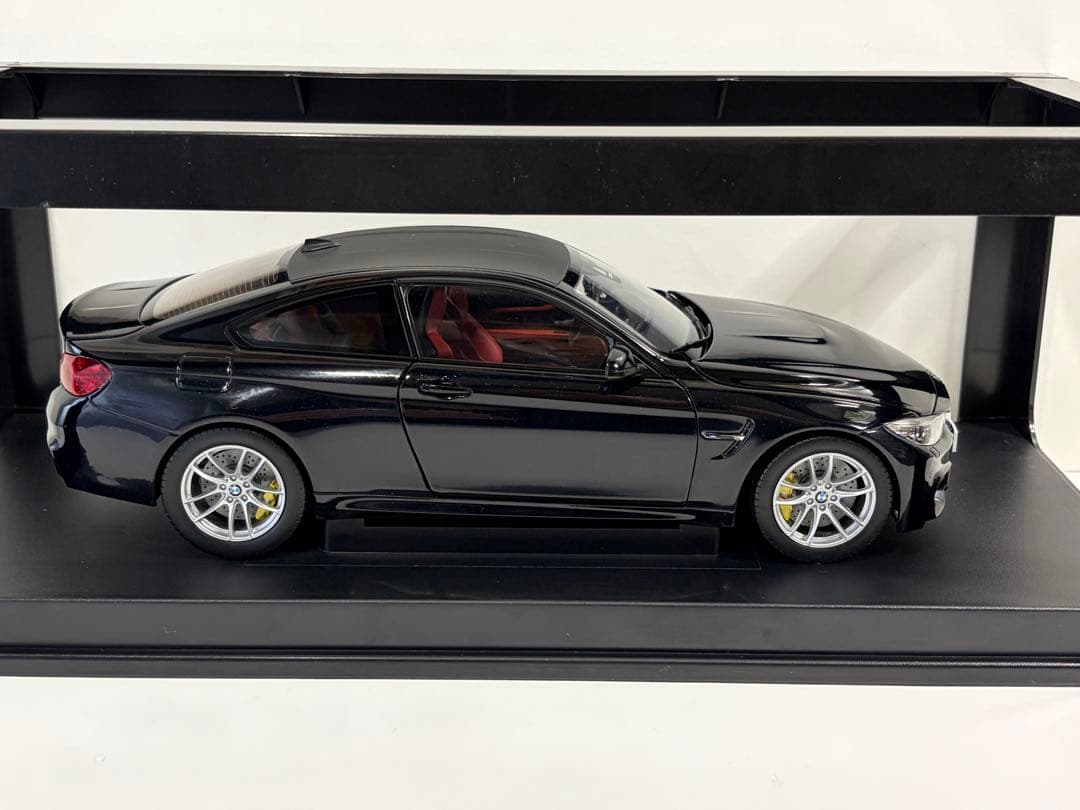 【希少美品】 M4 クーペ F82 1/18 特注モデル 黒 ブラック