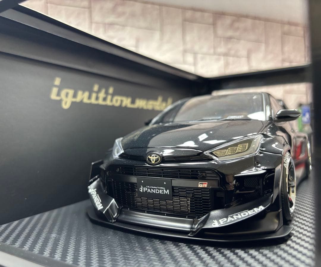 1/18ミニカー GRヤリス　パンデム【新品】カスタム