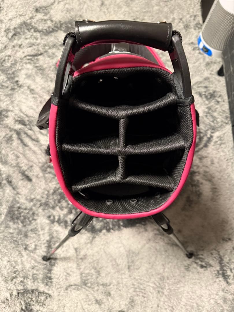 J.LINDEBERGスタンド式キャディバッグ　べゼルコラボ