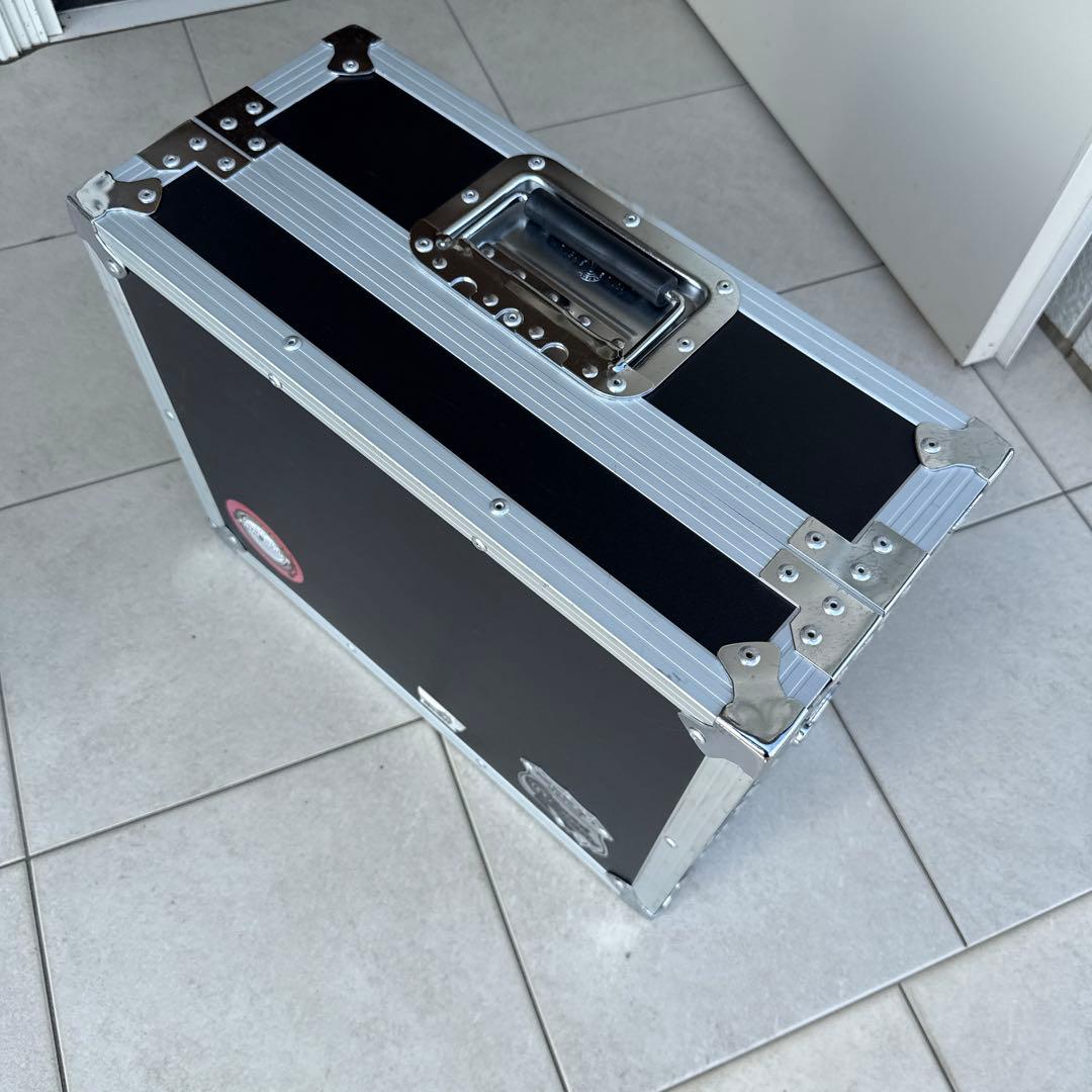 DJ機材ケース 中型 アルミ製 ステッカー付き