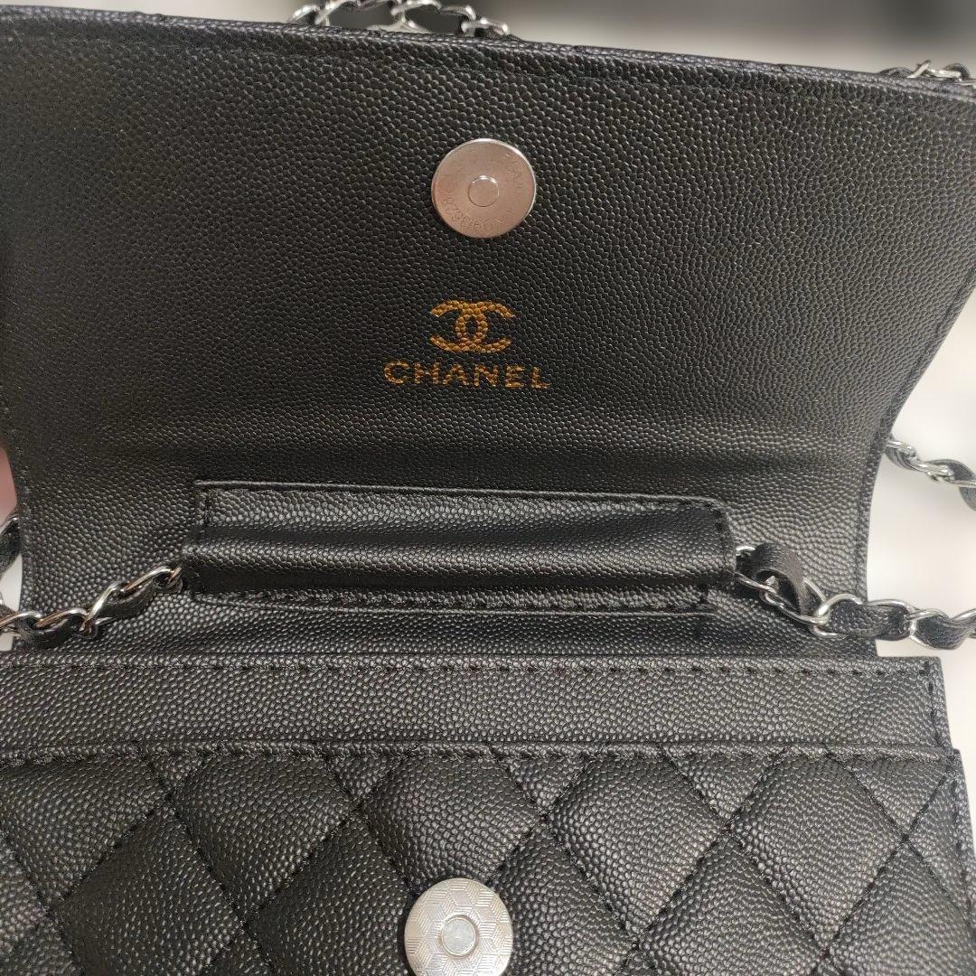 シャネル ショルダーバッグ シルバー ノベルティ