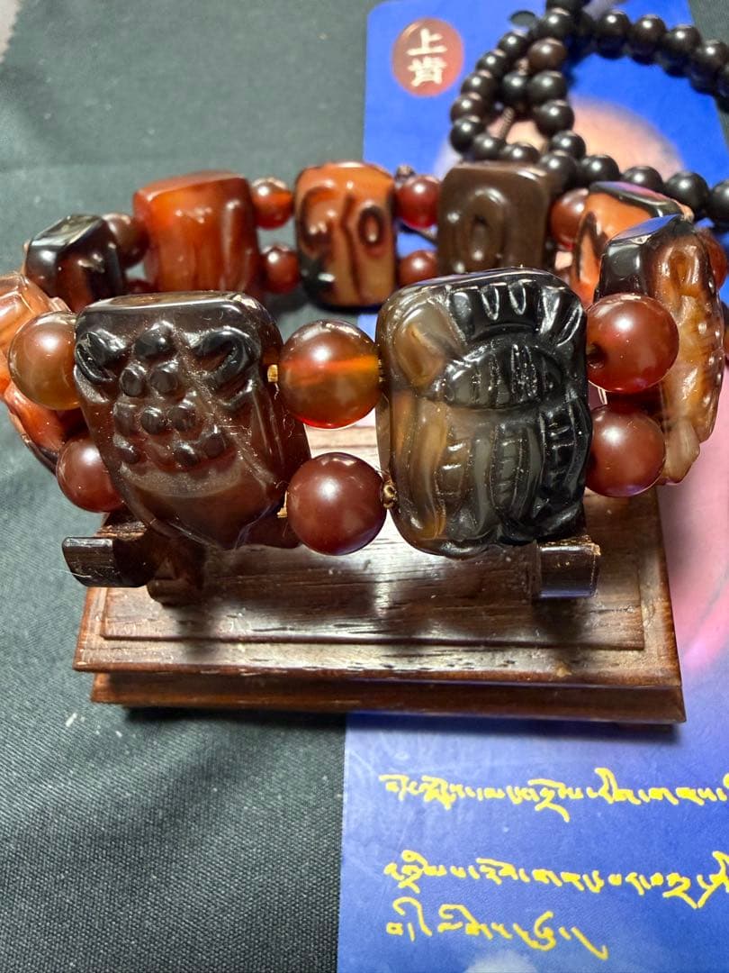 ペー、上肯天珠‼️西蔵老礦紅玉髄八大吉祥財神梵字バングル仏眼梵字セット