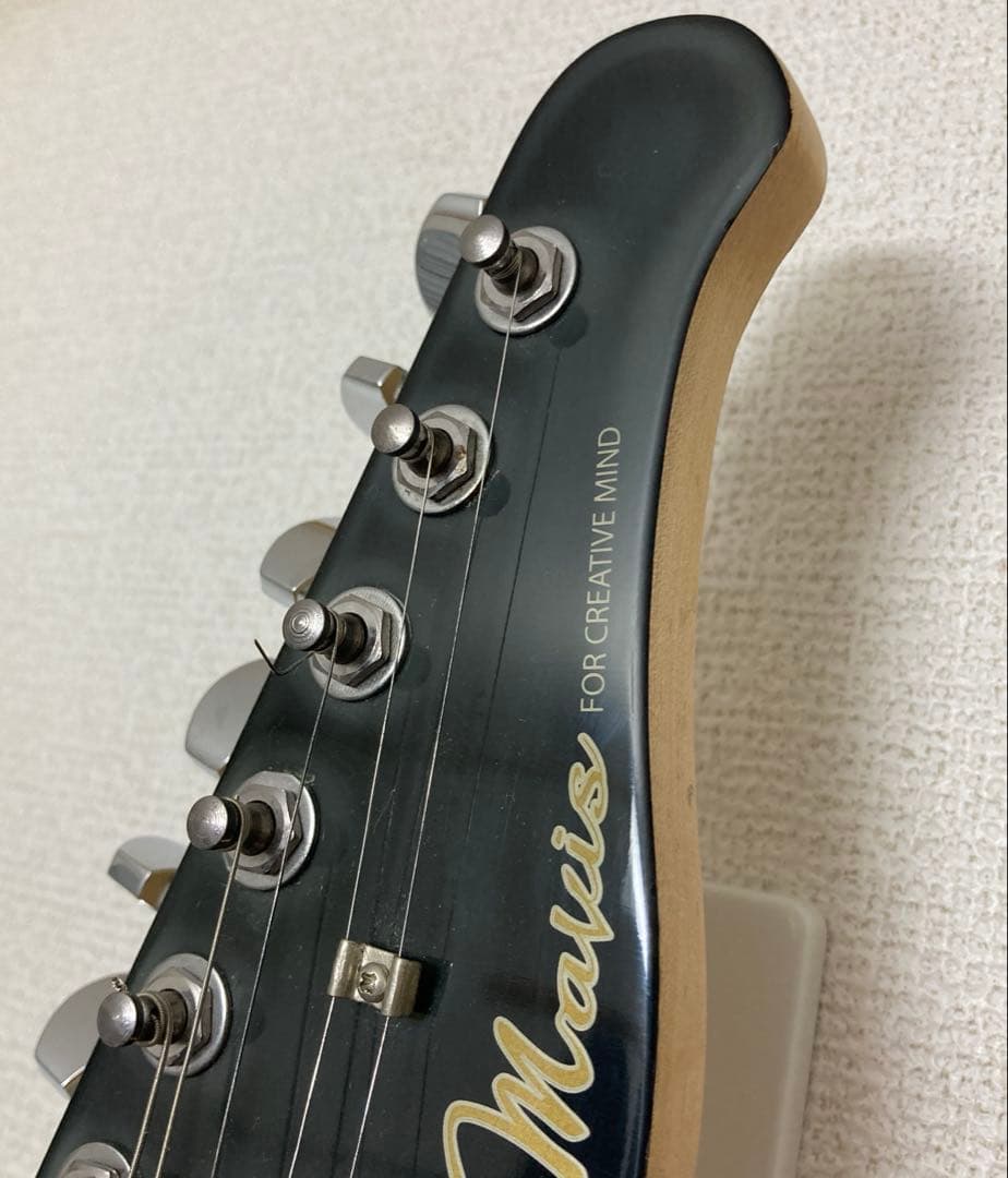 Mavis メイビス　ムスタングシェイプ