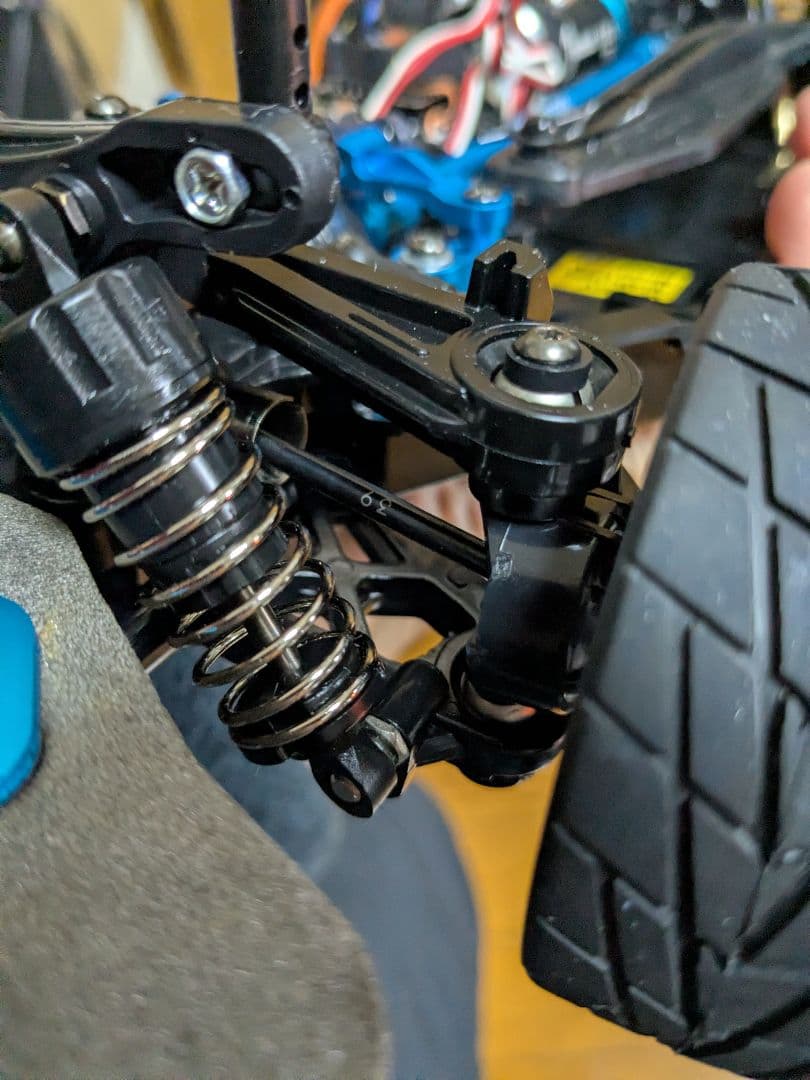 タミヤ　ポルシェボディ　TT-02　ホビーウイングESC ブラシレスモーター