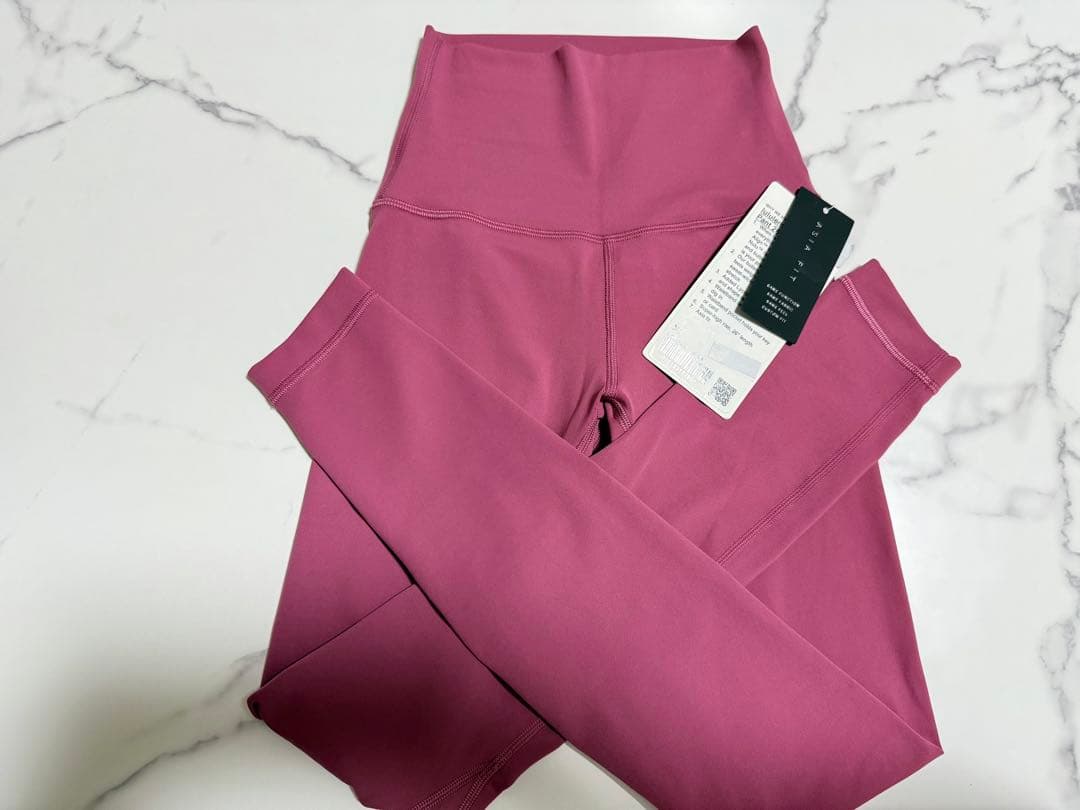 新品 ルルレモン アラインパンツ スーパーハイライズ26インチ アジアフィット①