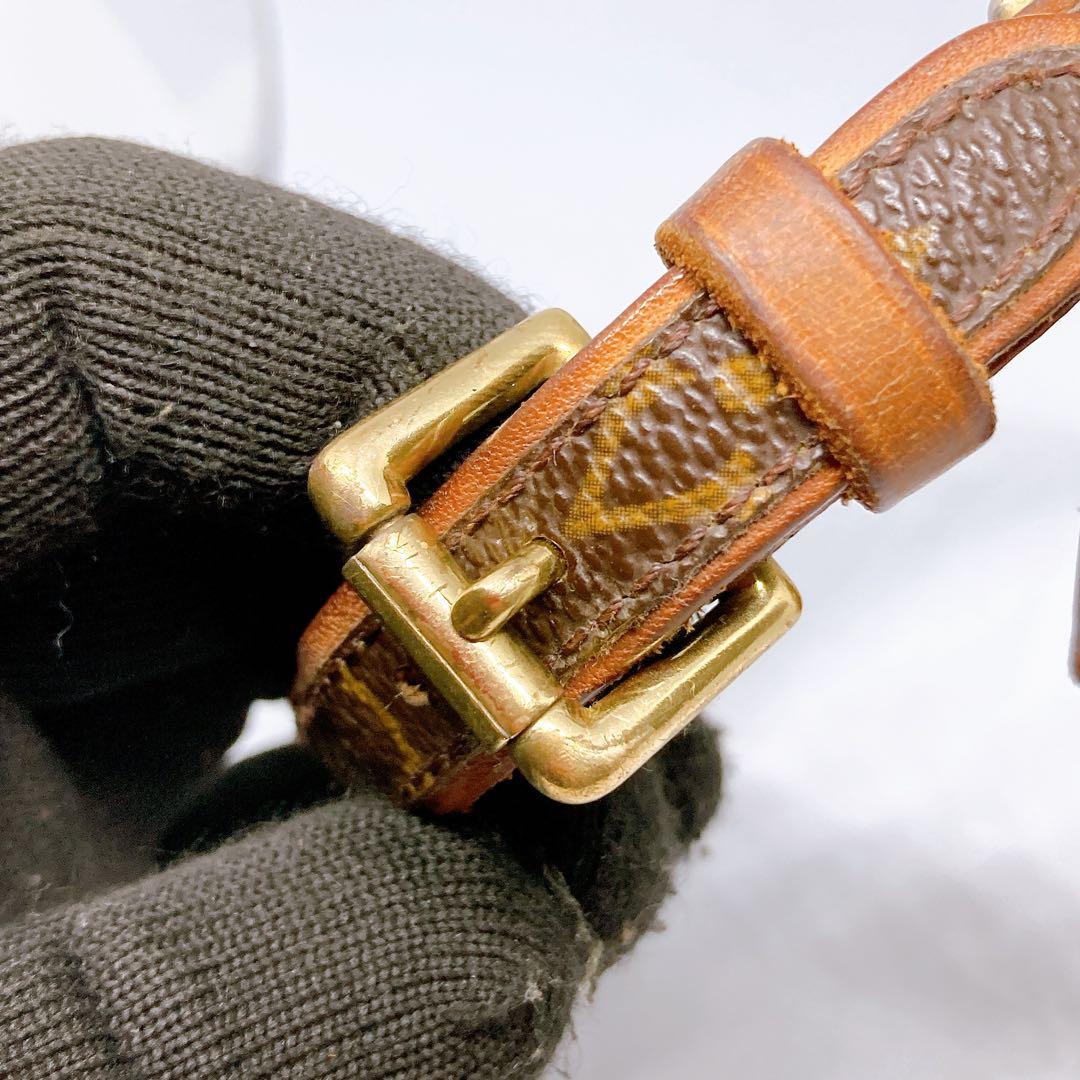 326 ルイヴィトン モノグラム　首輪　犬　猫　小型犬　ゴリエバクスター