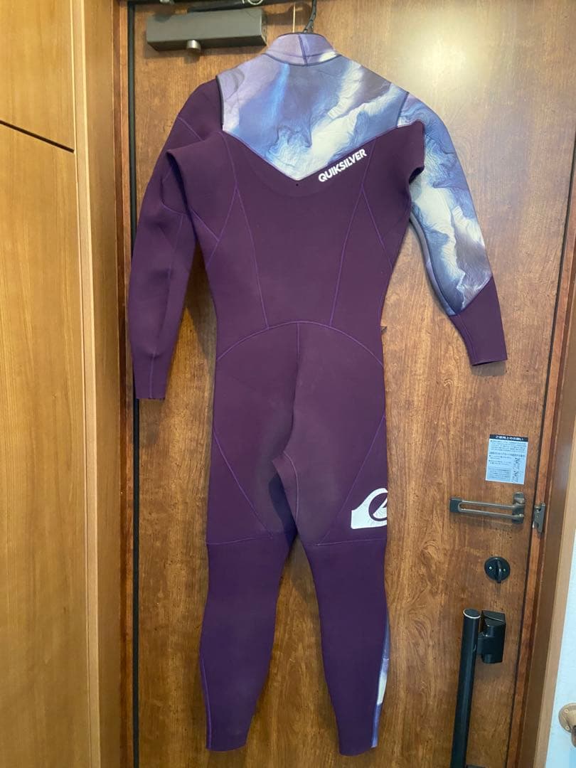 Quiksilver フルスーツ　M