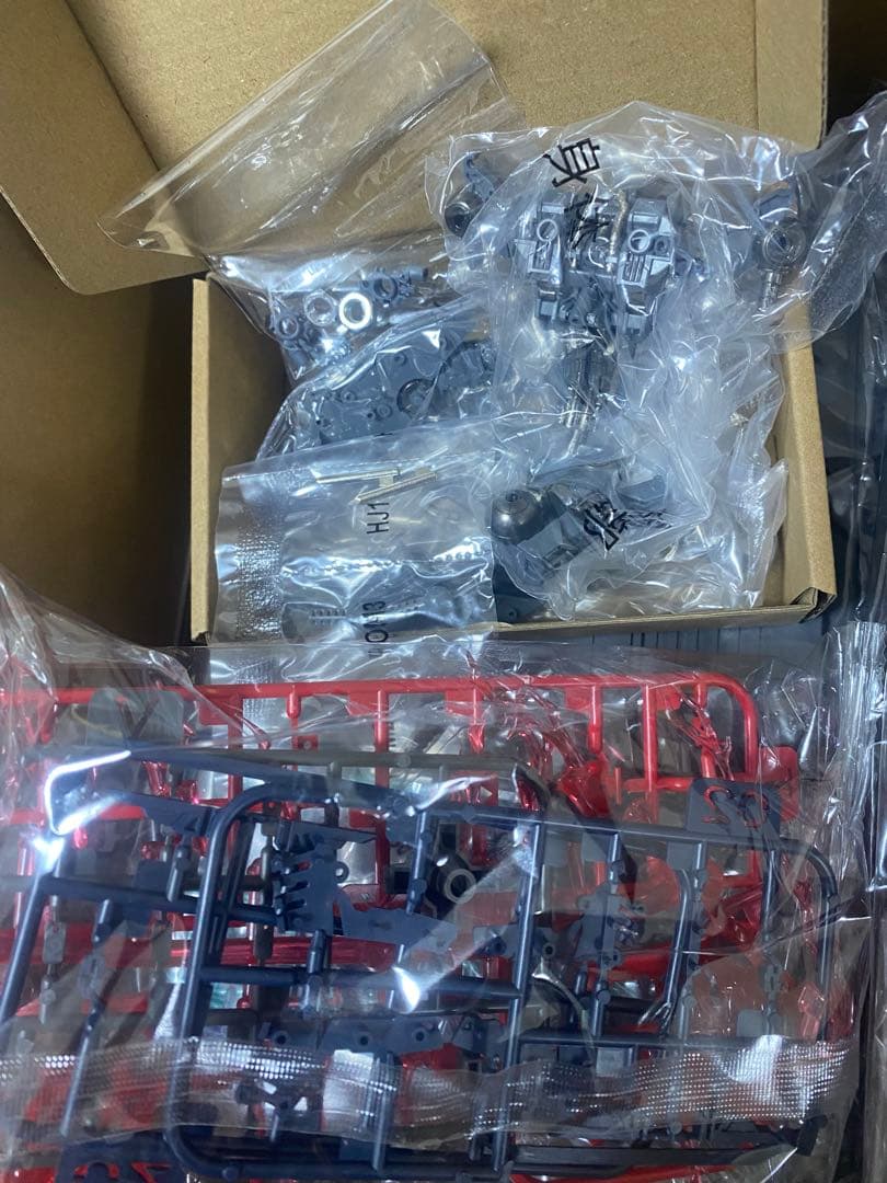 1/100 狼王　バルバトスルプスレクス　ダイキャスト付き　プラモデル