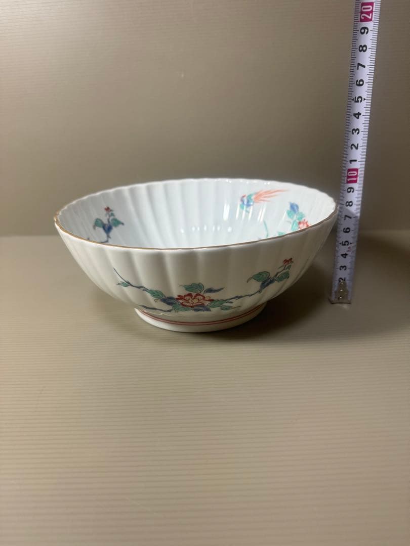 2114 有田焼　花鳥　金彩　大鉢