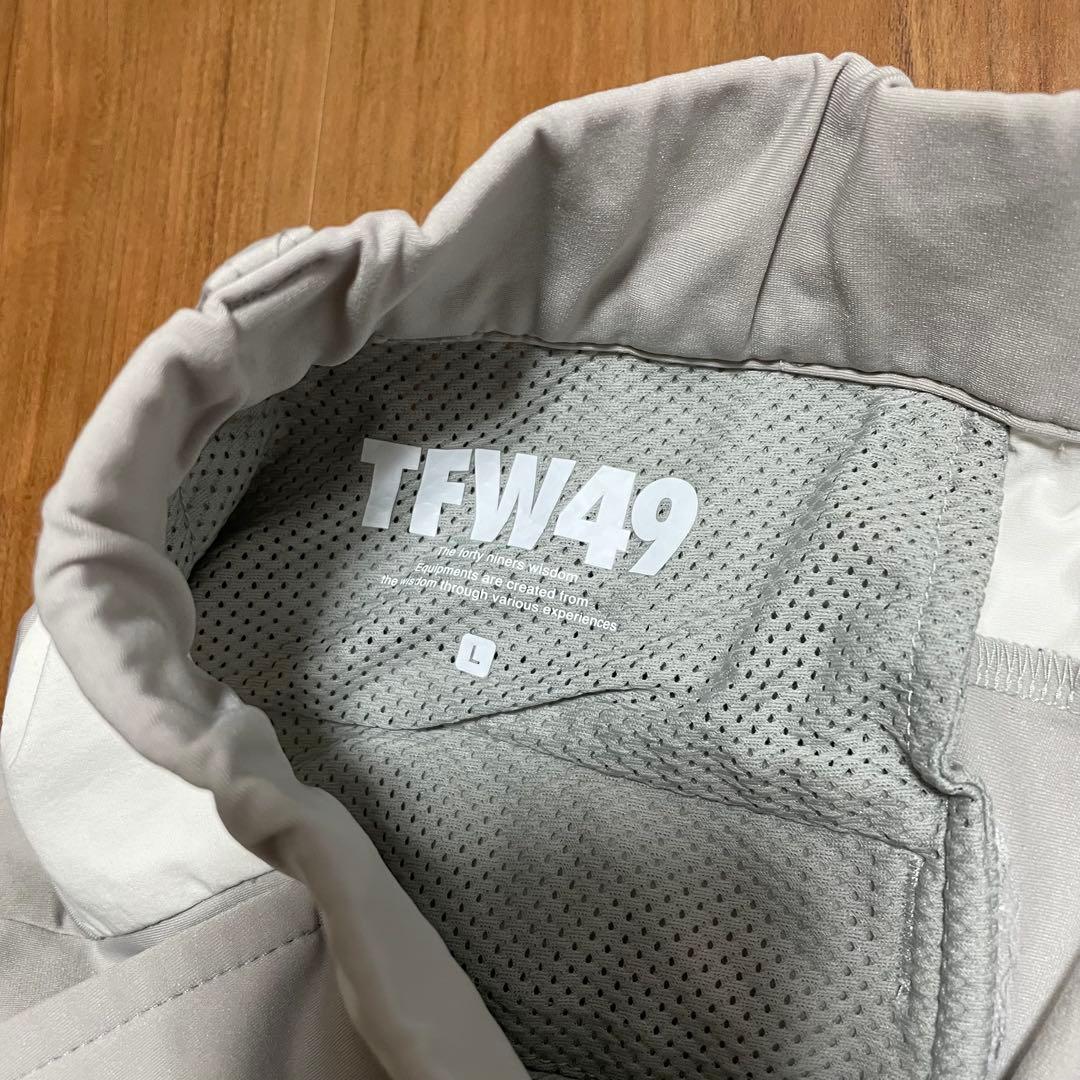 2025最新　TFW49 ハーフパンツ　グレー　L ゴルフ　ショートパンツ