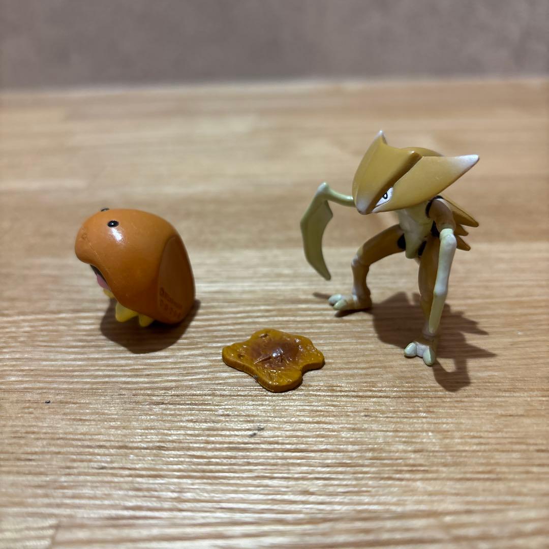 【一点もの/廃盤/化石セット】オムナイト　オムスター　カブト　カブトプス　化石付