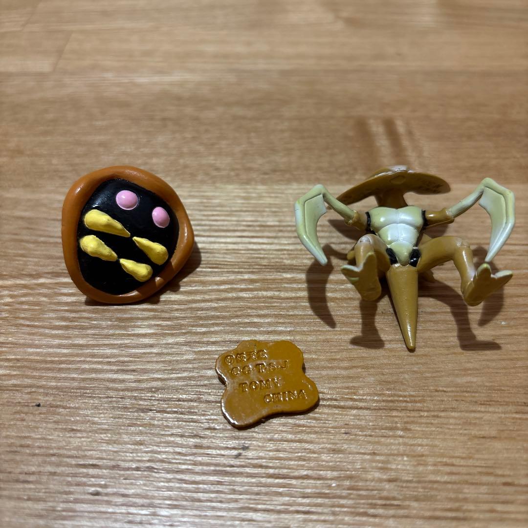 【一点もの/廃盤/化石セット】オムナイト　オムスター　カブト　カブトプス　化石付