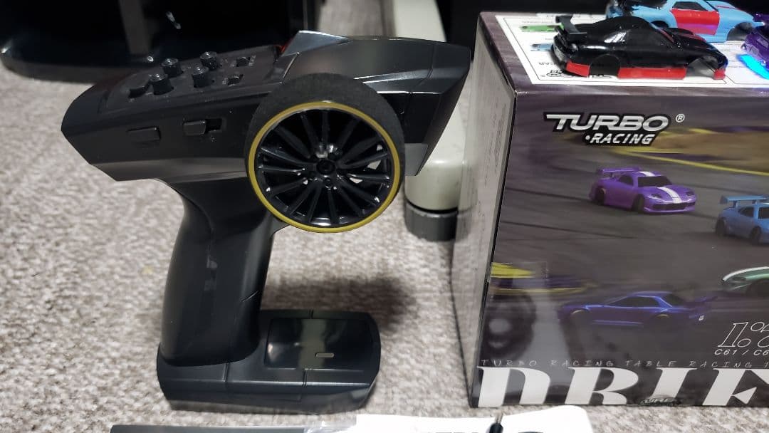 Turbo Racing 1/76 C61 ジャイロ・LED搭載ドリフトRC