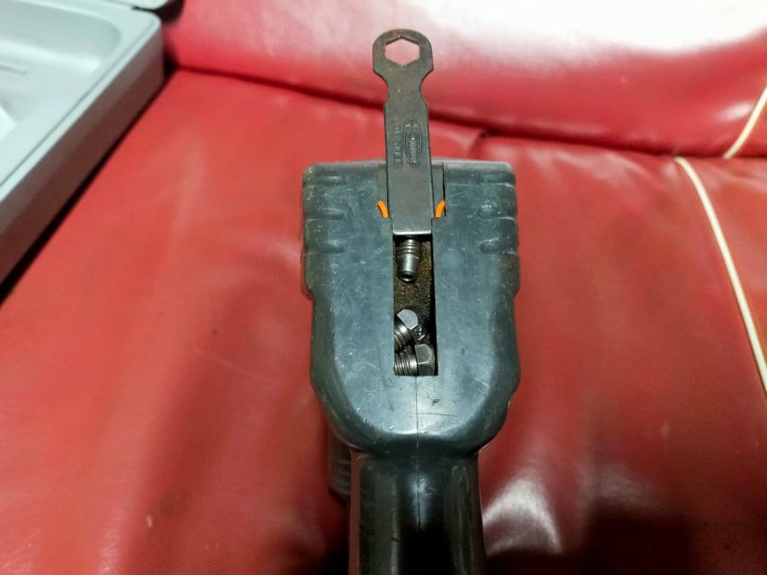 LOBSTER ロブテックス　コードレスリベッター　BR-100M　マキタ仕様