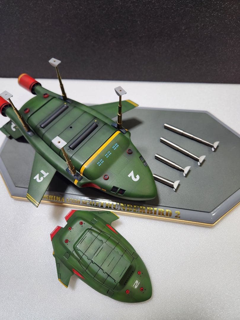 【究極のプロ完成品No11】究極サンダーバード2号　伸縮脚　コンテナマグネット式