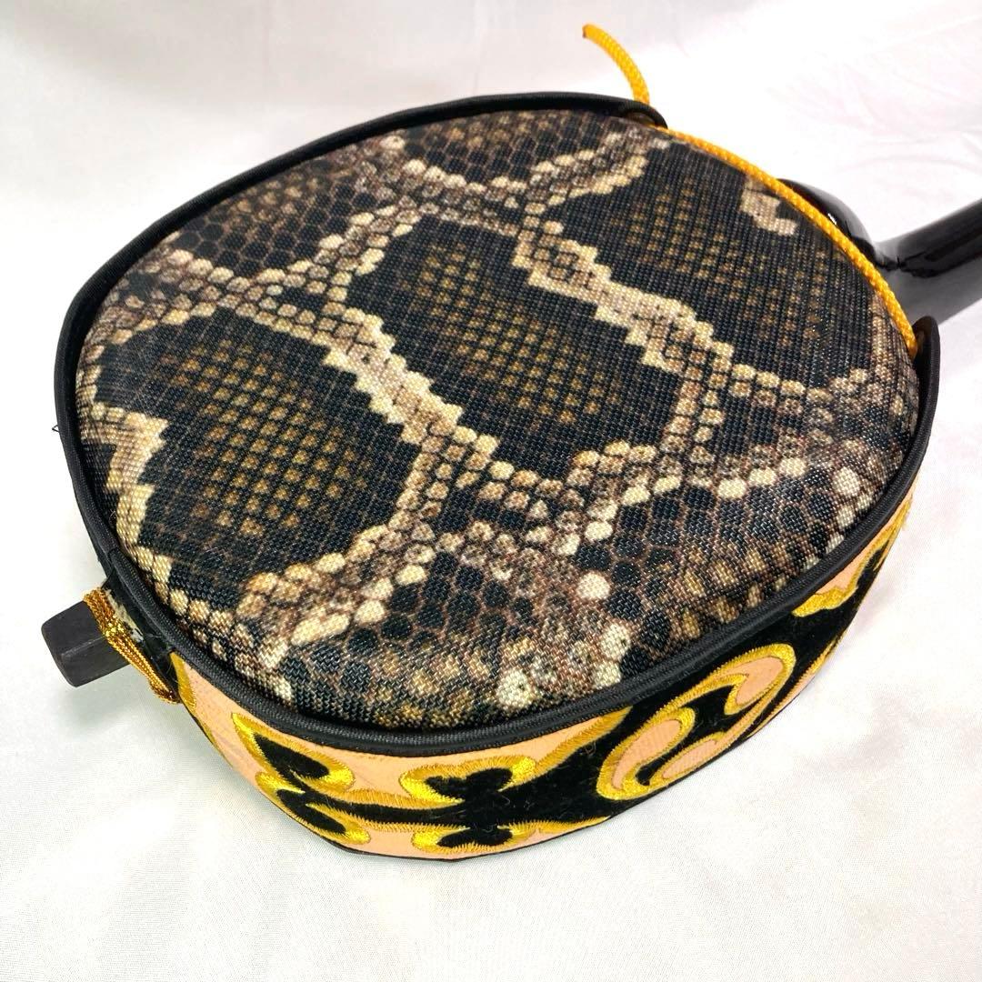 【美品】三線 沖縄 初心者 人工皮 ソフトケース 蛇革 蛇皮 付属品 和楽器